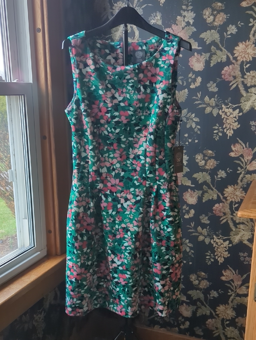Vince Camuto Sleeveless Green Floral Midi Dress with Pink & White Accents